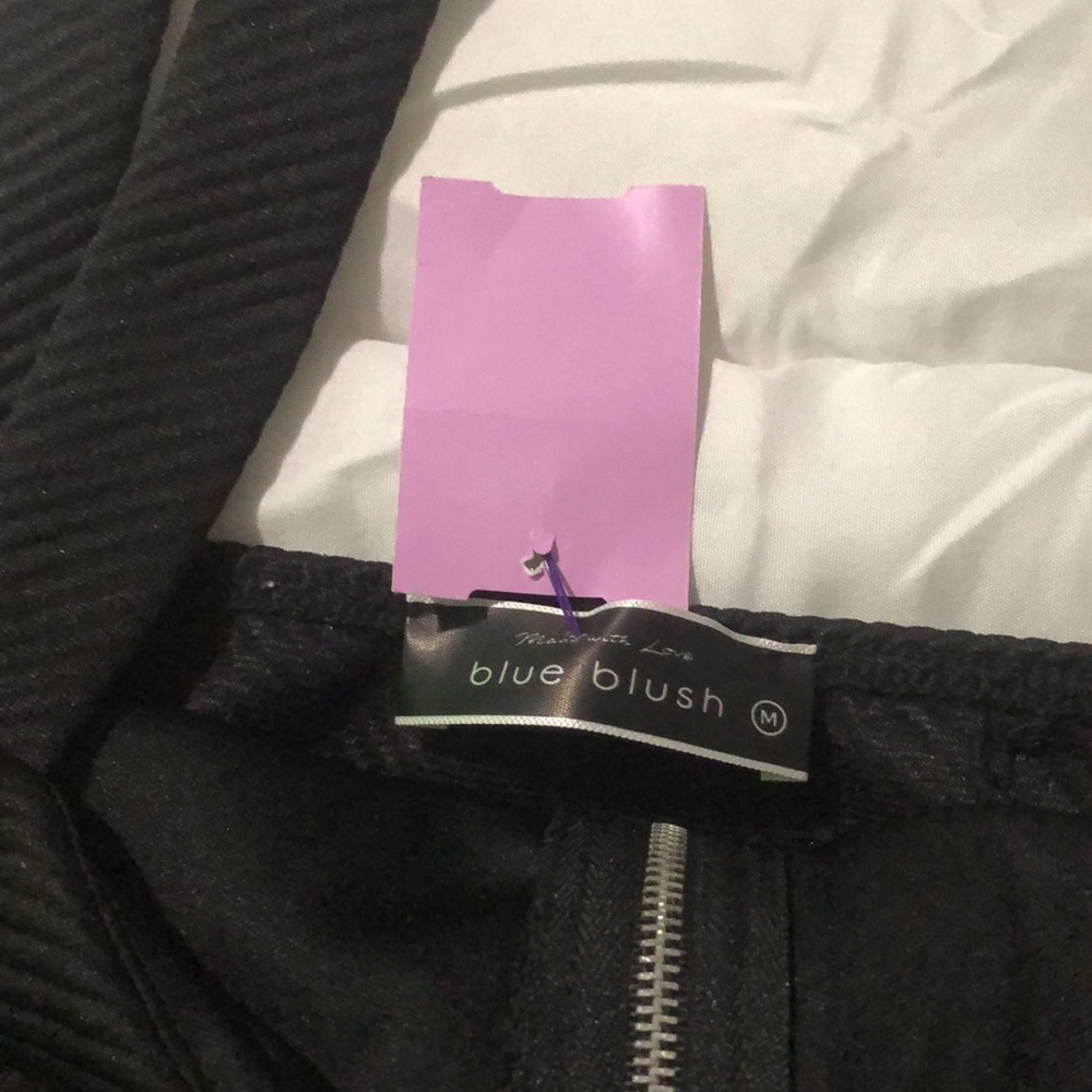 Bodywork - Picture 2 of 3